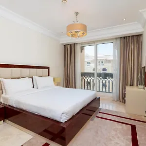 Royal Club By Rvhr, Grandeur Crescent Palm Jumeirah Apartment