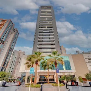 Royal Regency Marina Apartahotel